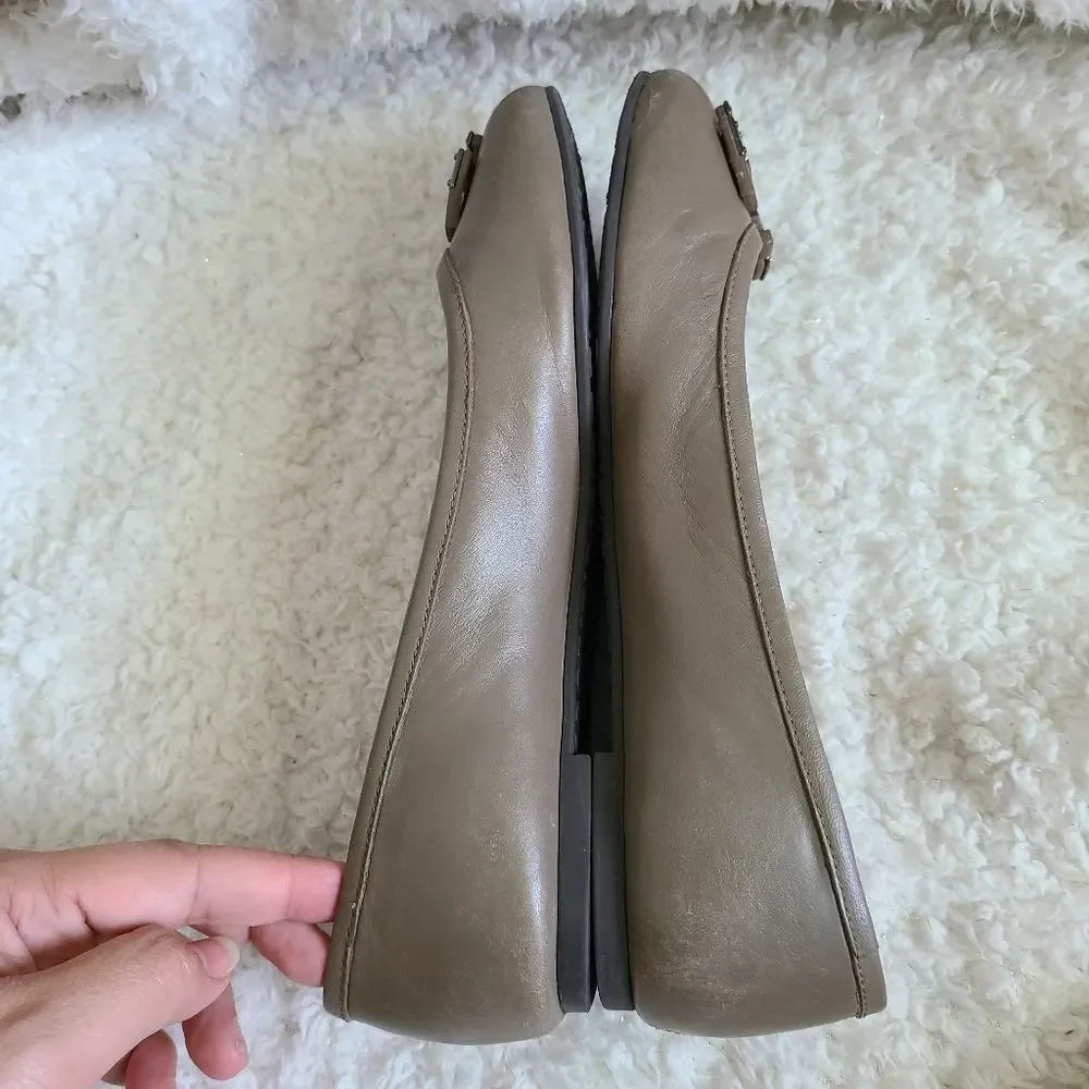 Tory Burch Lowell‎ Logo Leather Ballet Flats sz 7